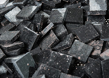 Fertigung von quadratischen Mosaiken